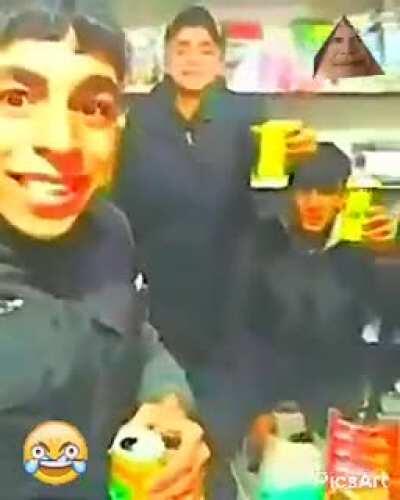 FUSDİ İÇİN POBG OYNAYIN