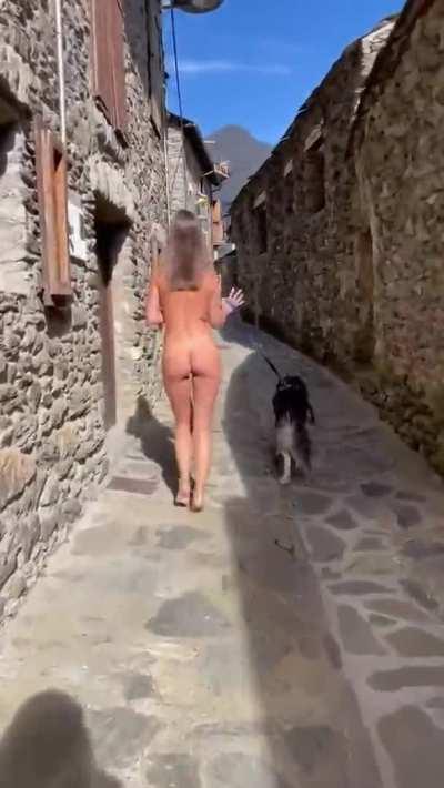 Natalia Andreeva Naked in Public