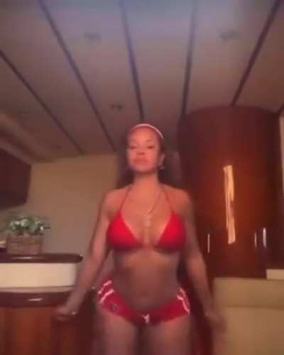 Latto, Ice Spice - GYATT (Official Music Video)