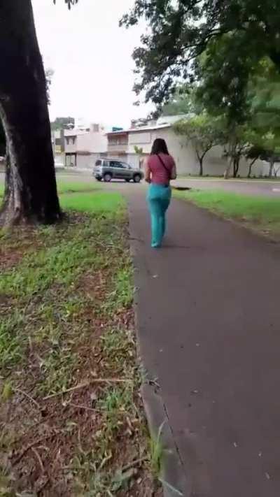 ela finalmente achou alguém cmais doida que ela