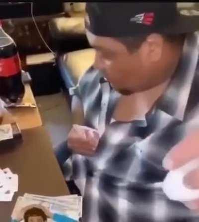 Не знаю как передать игру слов😅 Coke - кокаин, кола