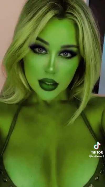 Shehulk (missmercedesblanche)