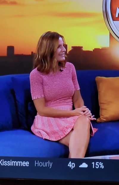 Jen and her pretty princess dress 😍