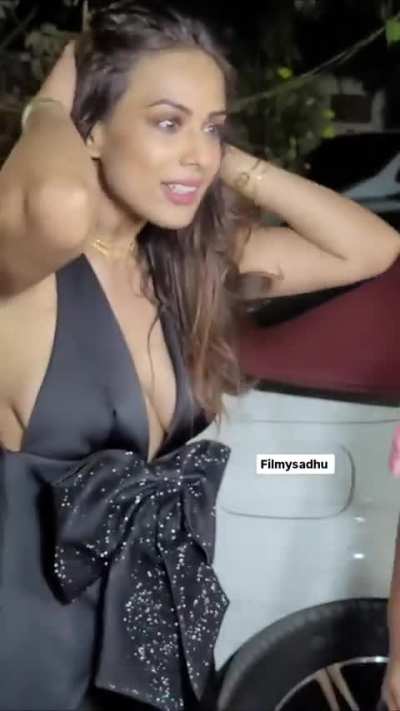 Nia Sharma 🔥🔥🔥