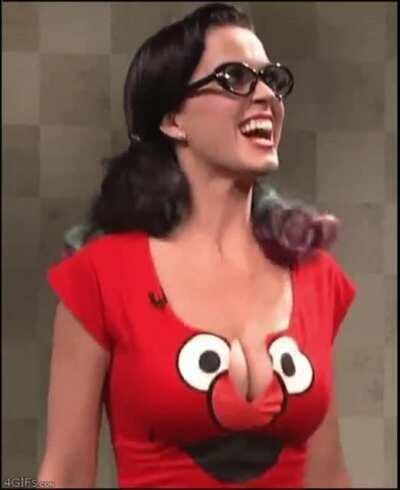 I want to tit fuck Katy Perry’s big boobs so bad