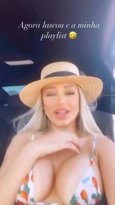 Yasmin Maia(@yasmaiaa)