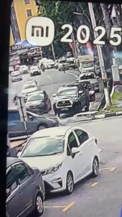 Intersection accident