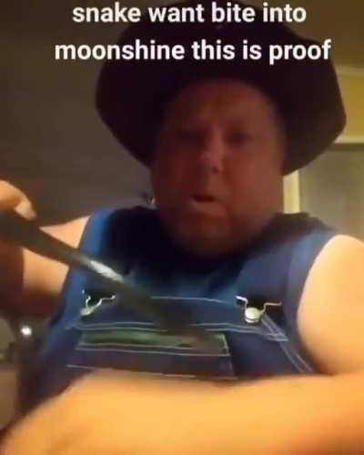 He kinda cute tho 😳