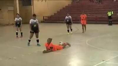 Female Footballer dribbled someone and get kicked in her head
