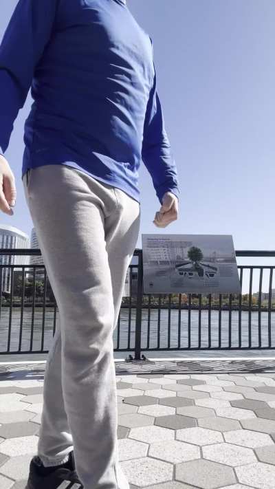 Freeballing with grey sweats, would you stare if you saw me running? 