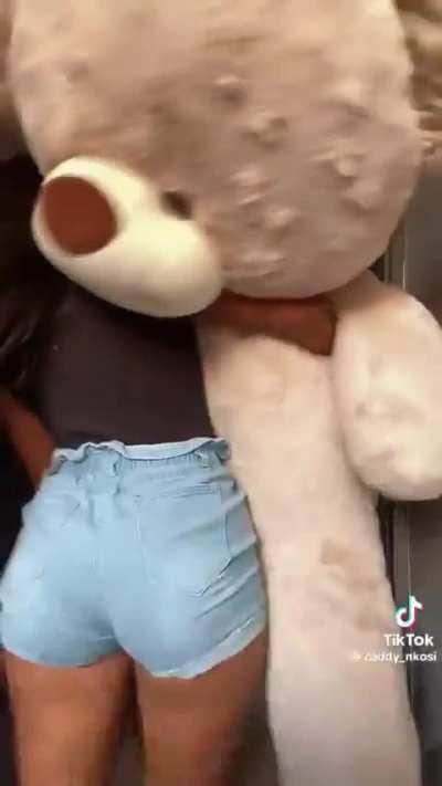 Let me hold her like that