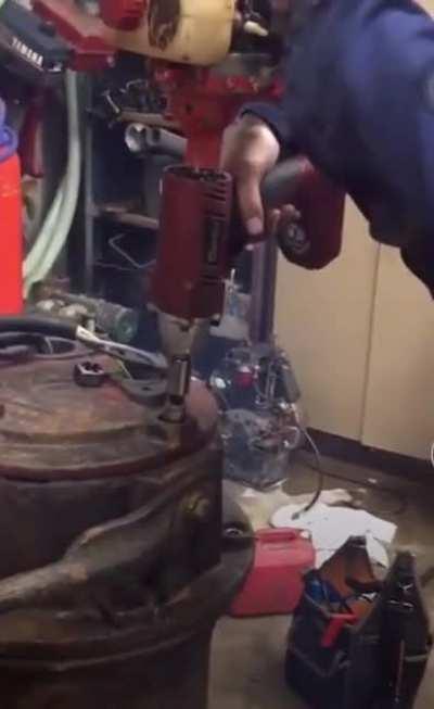 This is impressive redneck engineering.