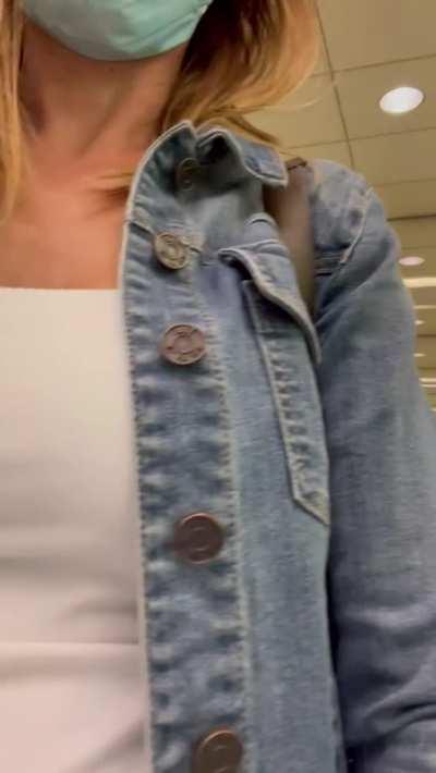 Airport shenanigans😉