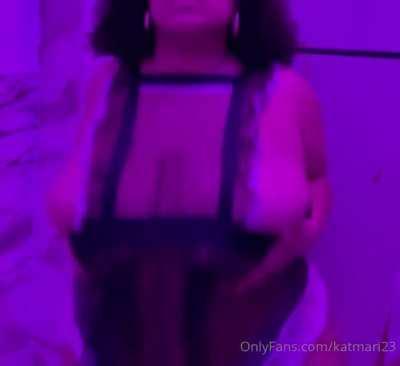 dirty talk , bouncing and clapping