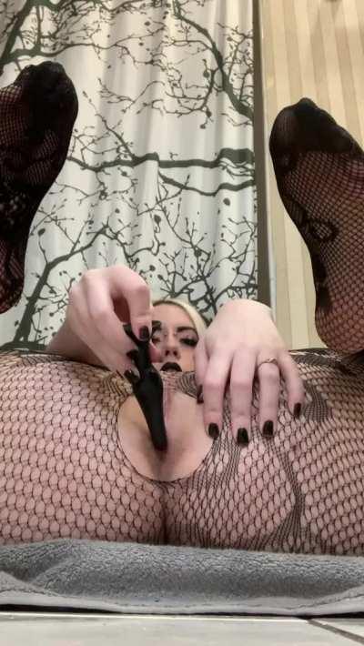 Would you like to see me go bigger?