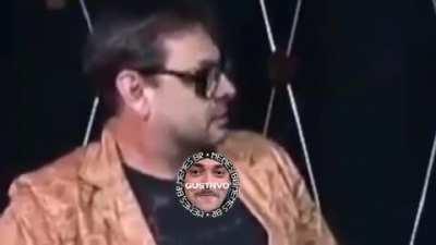 Fechou ,passou nem wi-fi ksksk