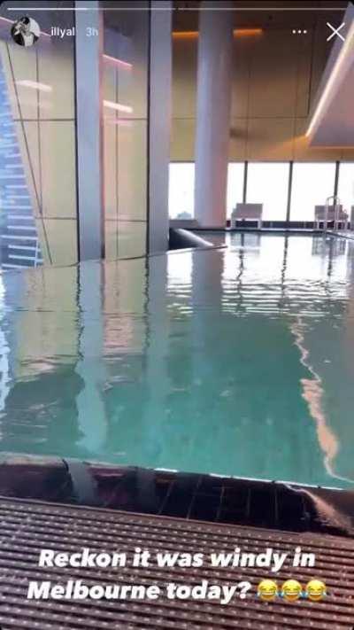 What wind does to a 70th floor pool (Australia 108)