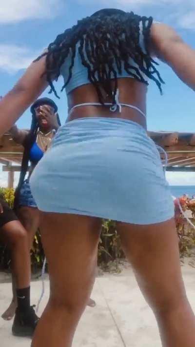 @ixmluna is so talented