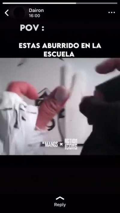 POV: Te aburres en clase