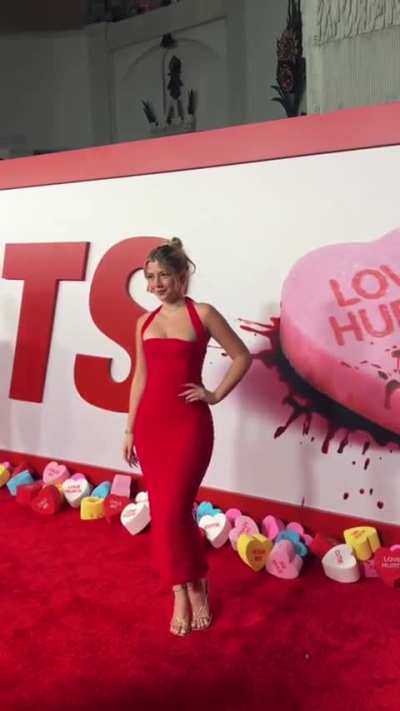 Sexy in those heels. So weak for her feet