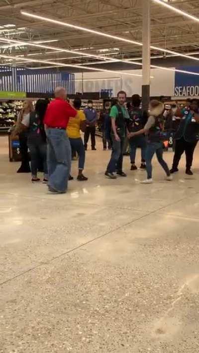 So embarrassing makes me wanna quit