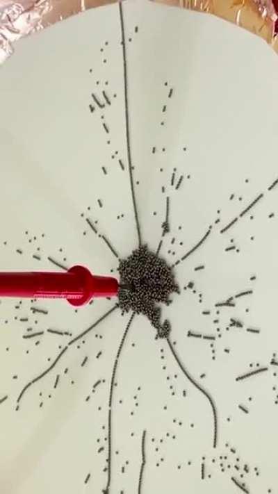 Self-assembling wires that plug themselves in