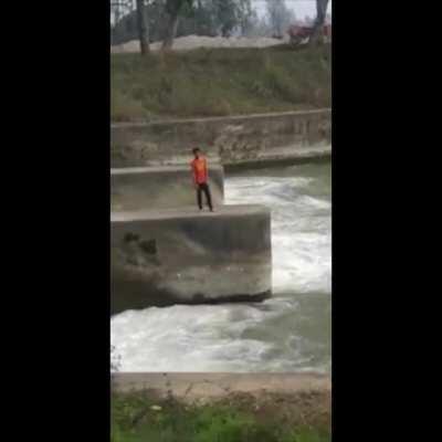 Indian man breaks his neck for TikTok clout