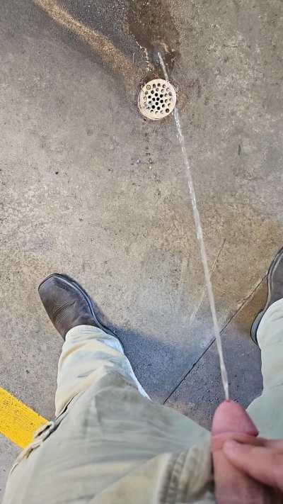 Risky piss at work