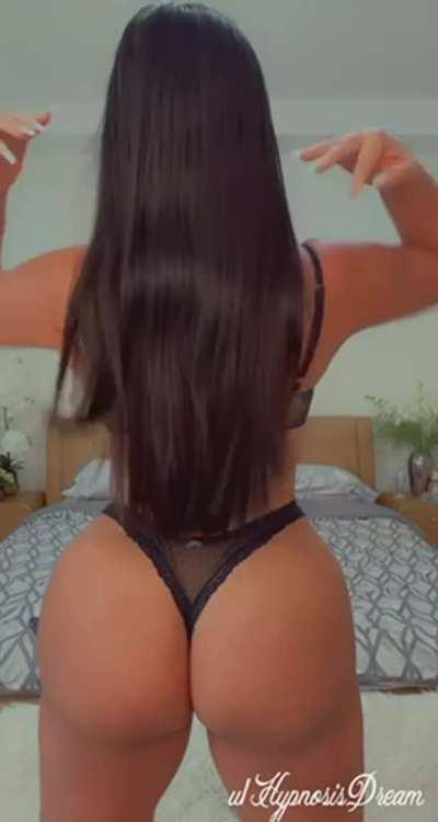 How many Redditors would fuck a 35yo mom like me?