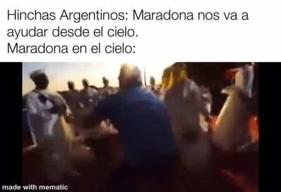 *en el cielo* Como que lo pasaron a buscar unos árabes con cocaina y alcohol? YA VA A EMPEZAR EL PARTIDO!!!