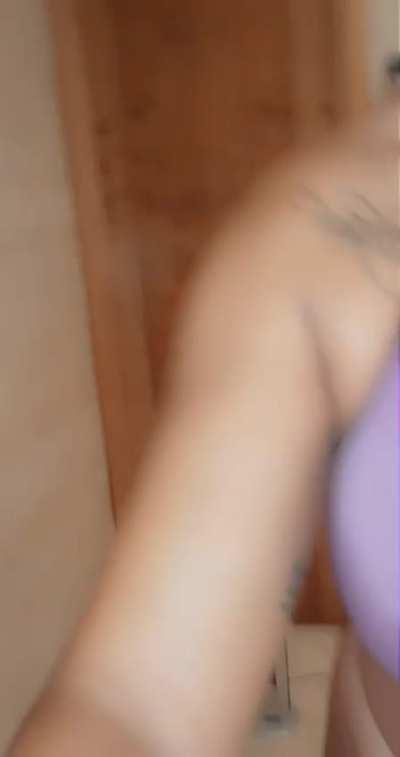 41yo, mom of one. Am I still boner material?