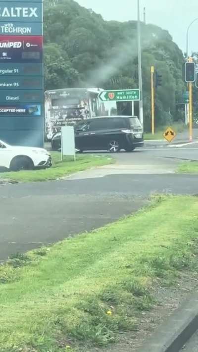 AT going out of the way to ensure the bus is on time