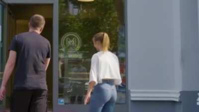 Kleines „Best of“ aus dem Shame Game Video von Joyn (1,46min) ...#RIPBeautxVlogs