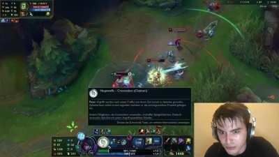 I made a little video about how people think Aphelios is being played