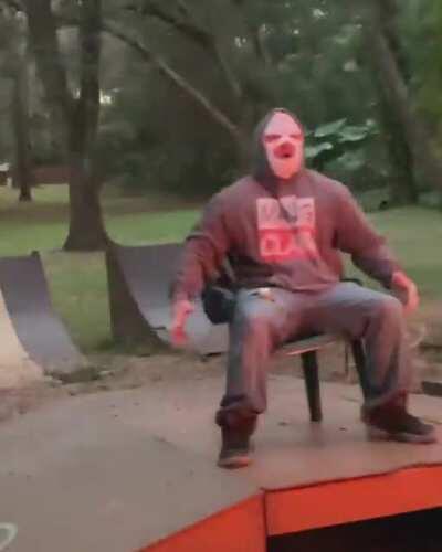 Sick trick bro (Reupload forgot to reply to bot)