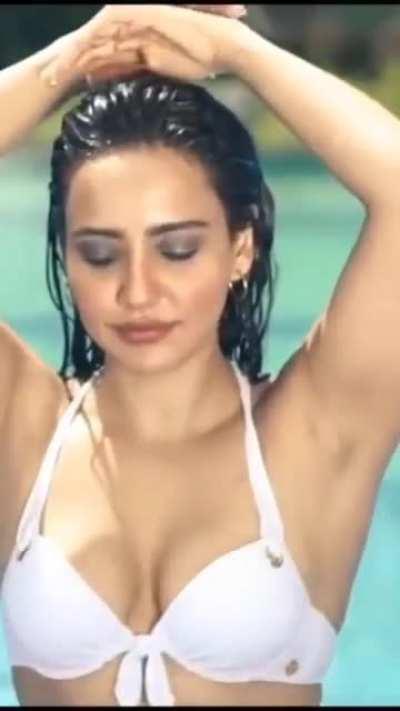 Neha Sharma - Maxim 2018 Photoshoot Vertical Edit