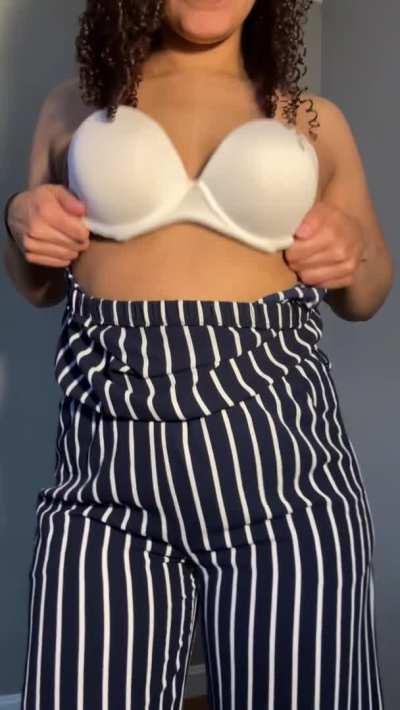 It’s so hot I decided to take off my top 