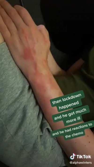 This smiling dude and her SO on tiktok