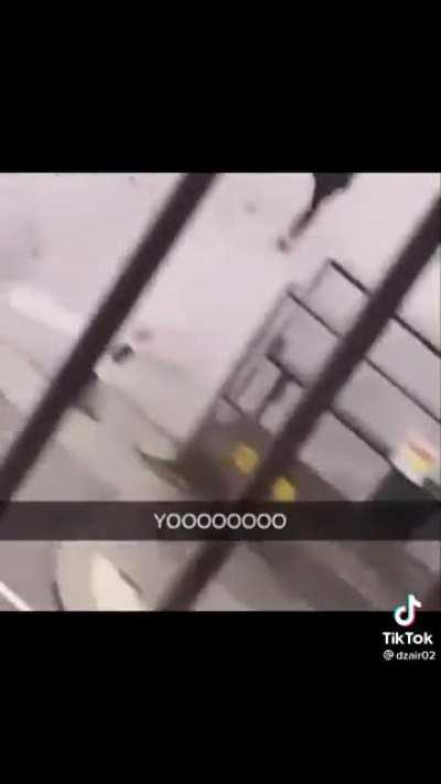 Head so good got his knees weak