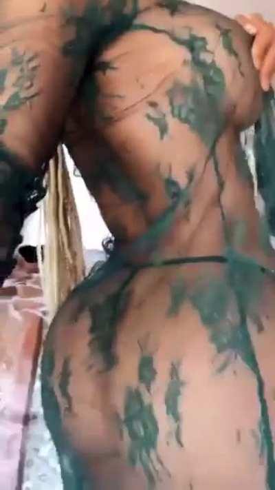 Haven’t Seen A Ass Clap From This Angle In YEARS😭👏🏾🍑