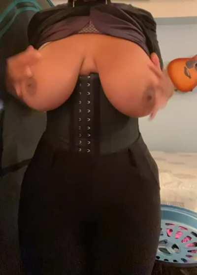 You couldn't last more than ten minutes with me