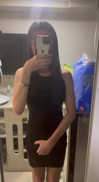 Wanna grab it or suck it darling?🍆💦🍑