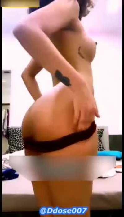 🔴Eshitha AHUJA SURPRISING FULL NUDE🥵Checkout Eshitha Ahuja Close Friend of Sniggy getting Crazy in her Premium Live 😋 Stripping Fully Nude & Fingering FULL 15MIN VIDEO with Full Face & Voice😍🔥