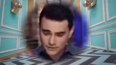 Ben shapiro trying to hop on the 