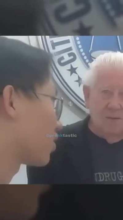 How unaccomidating of the workers 😡😡😡