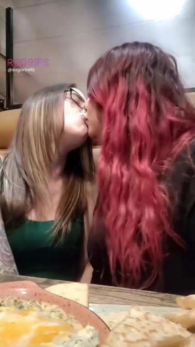 Apps & kissing with my girl. A great start to girls night out