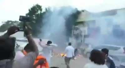 Peaceful political roadshow