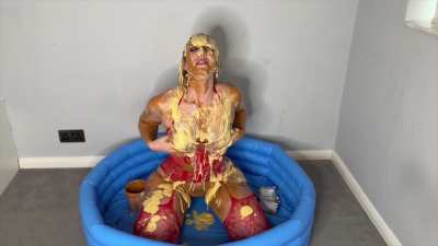 It’s Peanut Butter Ellie Time! Now on UMD and everywhere else. Watch me shampoo myself with peanut butter in some extra slutty lingerie, pour it all over my head and face, throw in some custard and jelly for good measure. Then suck Zack until he cums all 