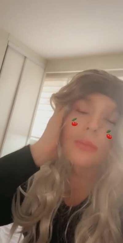 I hope you enjoy this as much as I enjoyed swallowing it 💋