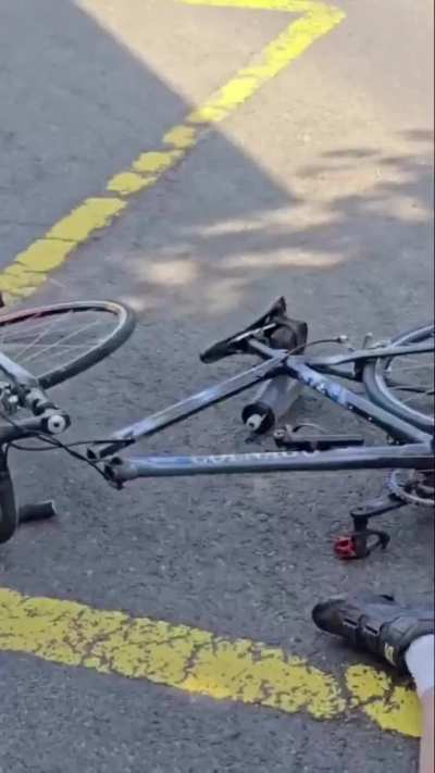 Blind cycles breaks his bike